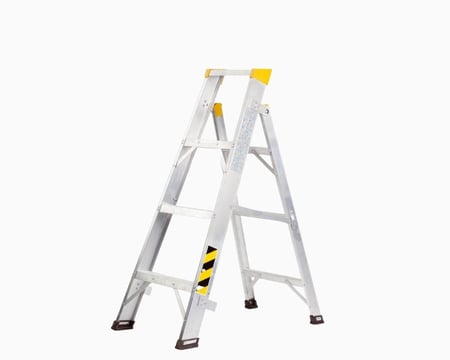 سلم مزايا المنيوم  4 درج