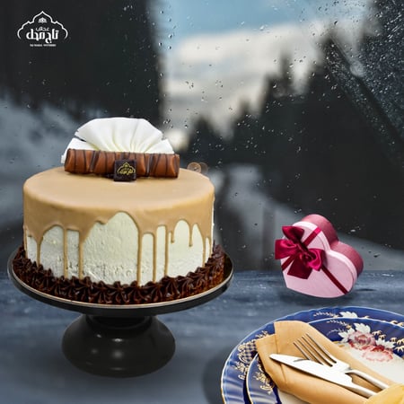 كيكة الكيندر