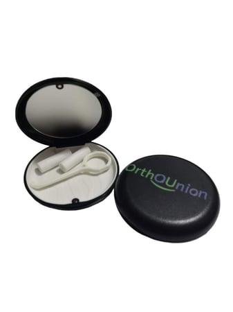 Clear orthodontic aligner remover and mirror set