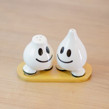 طقم ملاحات سيراميك مع ستاند خشب