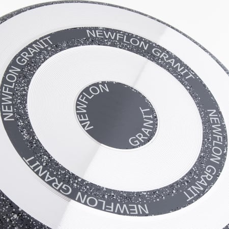 قدر جرانيت نيوفلون غطاء ستيل 22 سم