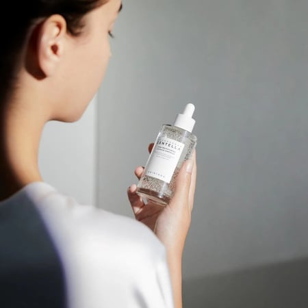 سيروم مدغشقر سينتيلا لنضارة وتفتيح البشرة من سكين 1004 - 100 مل