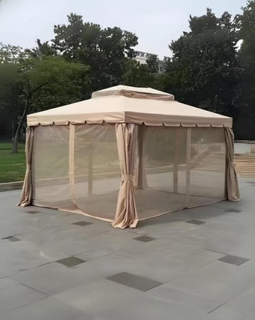 خيمة للجلسات الخارجية