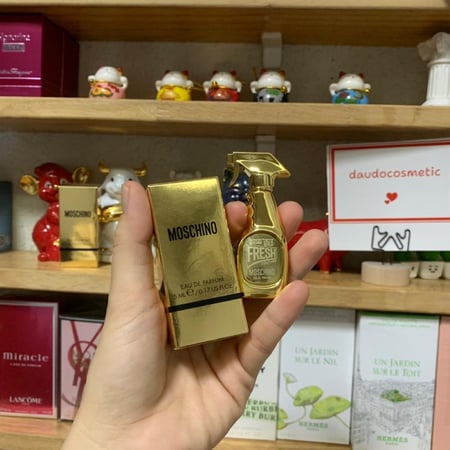 عطر ميني نسائي قولد فريش موسكينو او دو برفيوم 5 ML