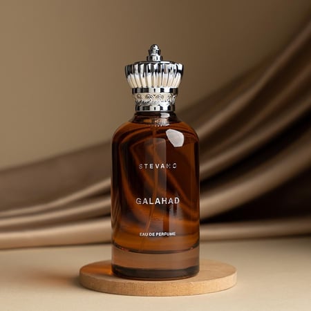 عرض المجموعة  الرجالية مع جالهاد من ستيفانو