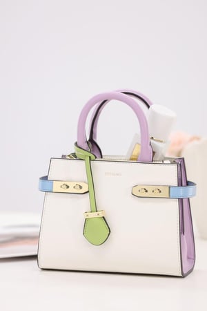 شنطة يد وكتف جلد نسائي من ستيفانو