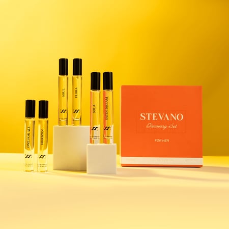 عرض المجموعة  النسائية مع سولا من ستيفانو