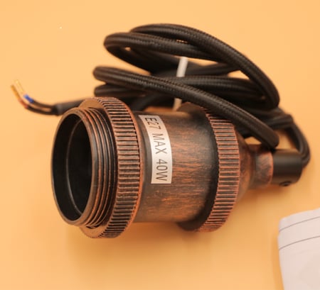 مصباح معلق نحاسي بقاعدة لمبة E27