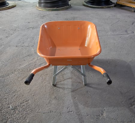 عربية عمال برتقالى 90 ملم