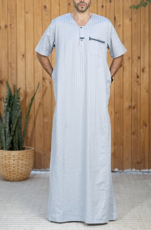 ثوب رجالي - لإطلالة أنيقة ومميزة