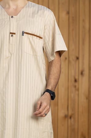 ثوب رجالي - لإطلالة أنيقة ومميزة