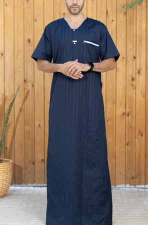 ثوب رجالي - لإطلالة أنيقة ومميزة