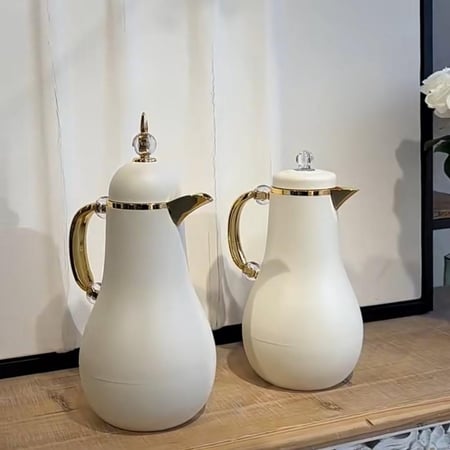 طقم ترامس ضيافة ابيض ذهبي