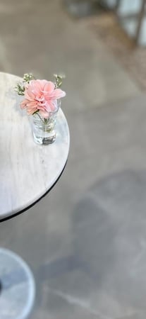 فازة ورد منسق