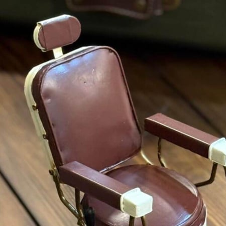ديكور  كرسي حلاق انتيك