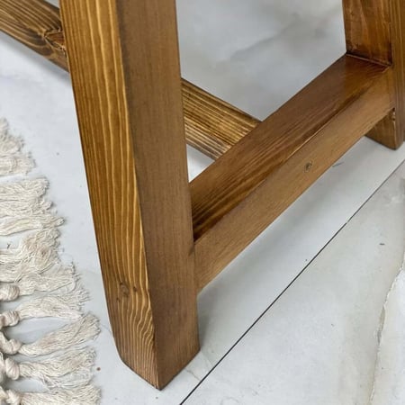 بنش خشب طبيعي KARMIN