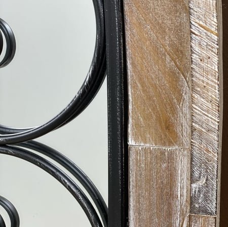 مراية شباك خشب