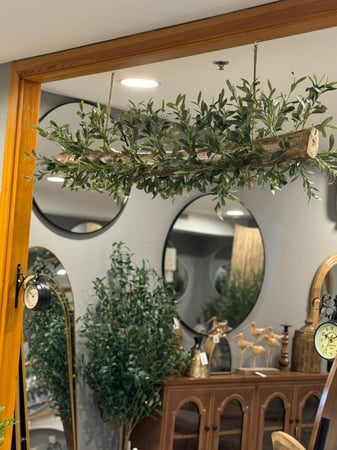 ديكور جذع خشب