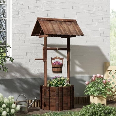 ديكور بير خشب