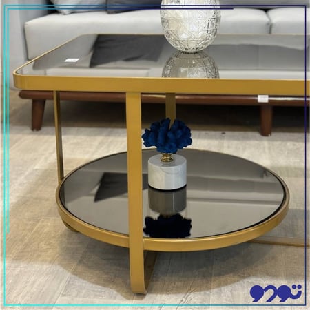 طاولة ضيافة دورين بسطح زجاجي