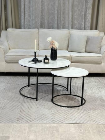 طقم طاولة عصري – 5 قطع بتصميم هندسي أنيق