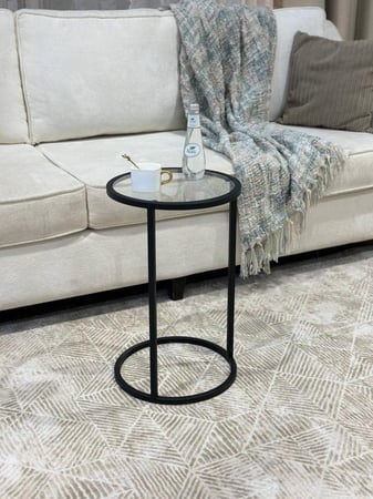 طقم طاولات خدمة أنيق – 4 قطع   لمسة فخامة تكتمل بها تفاصيل المكان