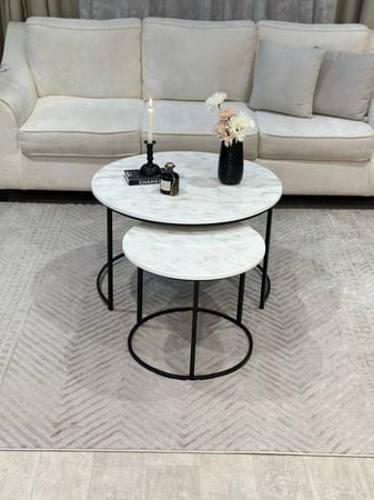 طقم طاولة عصري – 5 قطع بتصميم هندسي أنيق