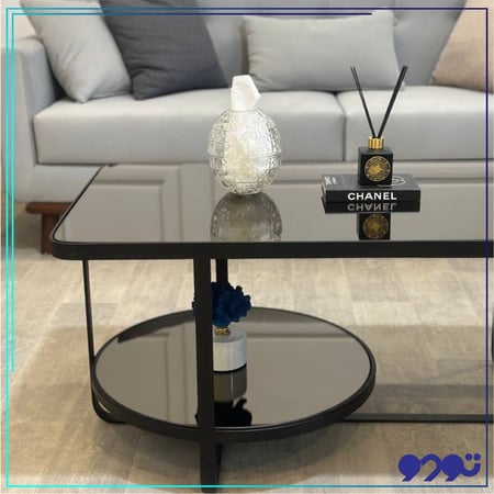 طاولة ضيافة قزاز دورين وبحديدي أسود