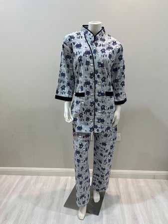 يونيفورم ناني