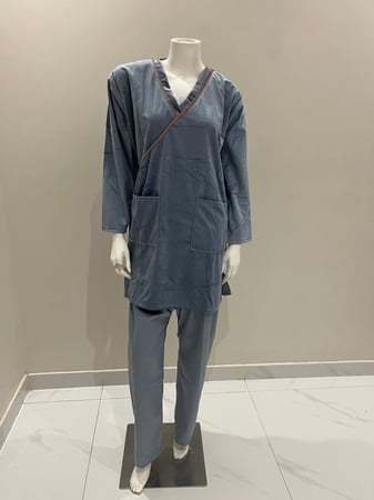 يونيفورم مخمل