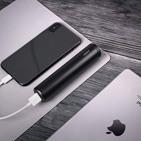 اوكي شاحن متنقل صغير سعة 7000 ملي امبير