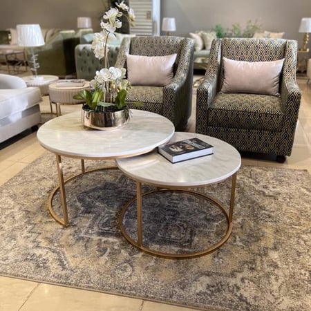 طاولات ضيافة