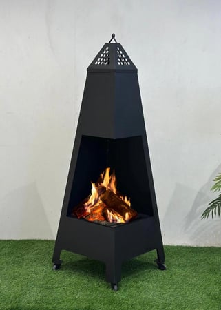 منقل شوي شكل هرم بعجلات متحركة  winter