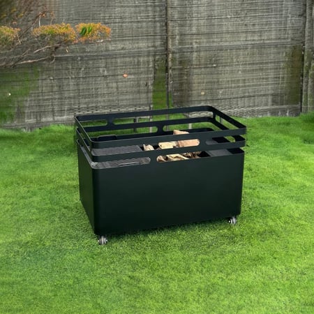 منقل شوي حديد مربع متحرك لون أسود  winter