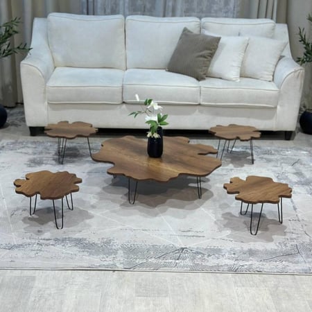 طقم طاولات ضيافة أرضي 5 قطع خشب بني بتصميم متعرج وأرجل