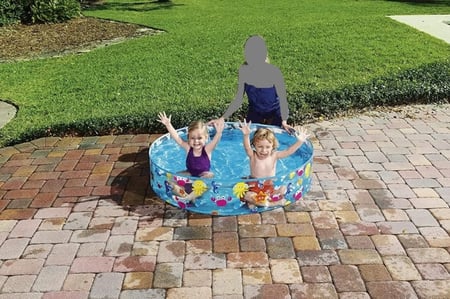 مسبح اطفال صغير  - متجر العجيب والغريب