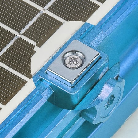 كشاف طاقة شحن للرحلات - كشافات طاقة - متجر العجيب والغريب