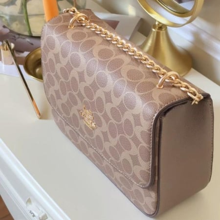 الهدية النسائية الفاخرة