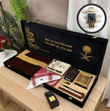 بوكس ملكي فاخر من هدايافيا يجسد الرقي والفخامة