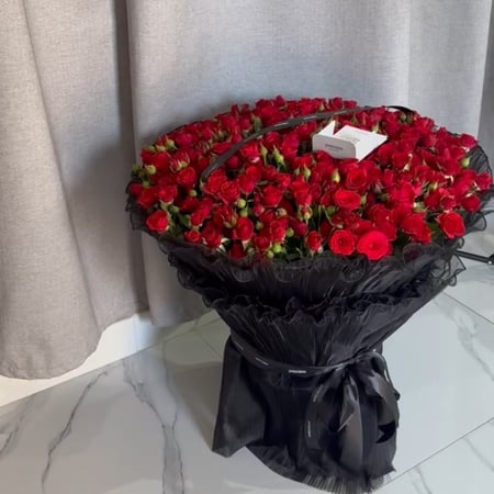 ١٠٠ غصن تغليف قماش | 100 SPRAY ROSES CLOTH