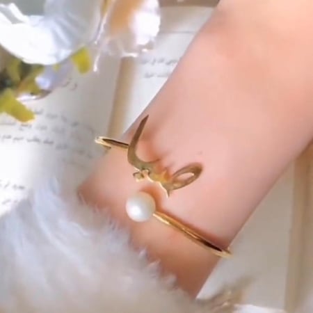 اسوار بالاسم حسب الطلب