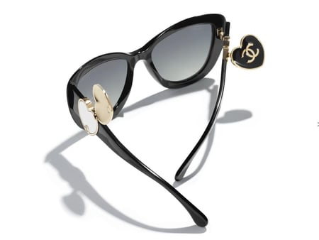 Dark BLACK CHANEL Butterfly SUNGLASSES نظارة شمسية شانيل أسود فراشة