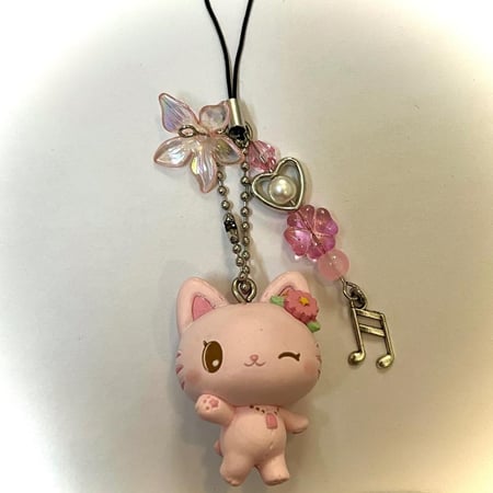 Mewkledreamy phonecharms