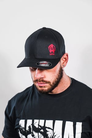 "UNIVERSAL ANIMAL SKULL CAP RED "A-"قبعة انمال