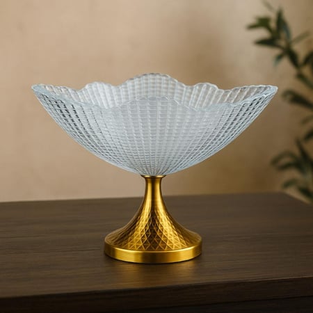 وعاء تقديم زجاجي مرتفع بقاعدة ذهبية الوصف: