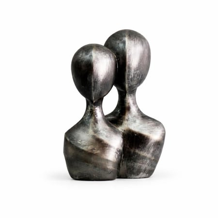 تمثال ديكوري تجريدي لشخصين متعانقين