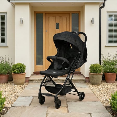 عربة أطفال قابلة للطي قماش بهيكل معدني أسود
