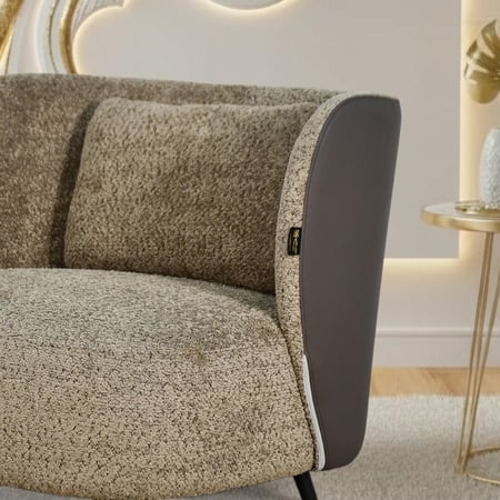 كرسي مفرد فخم مودرن قماش بظهر جلد كافيه