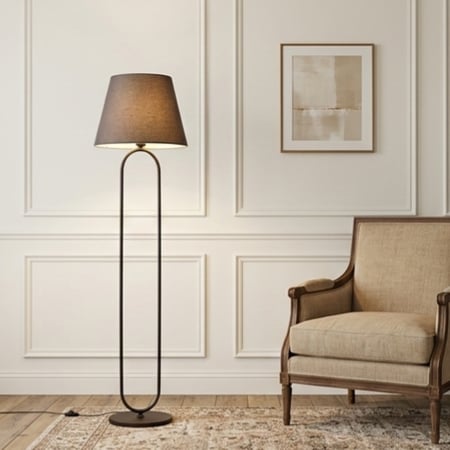 ابجورة استاند أسود - RS-3574