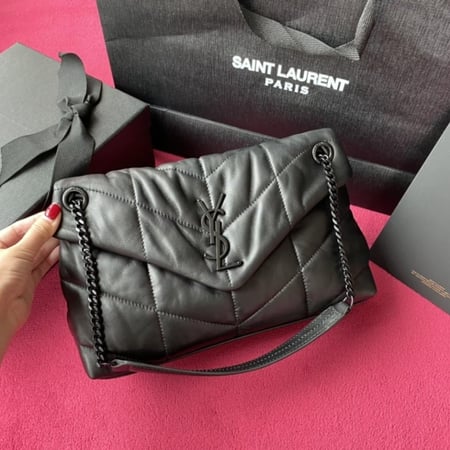 سان لوران loulou puffer مقاس 29cm